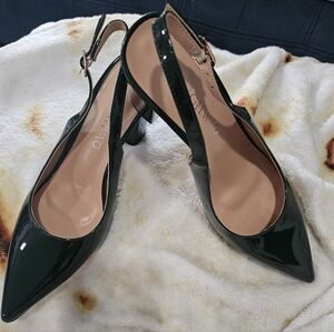 Women’s Patent Leather Pointed Slingback Heels in Dark Green